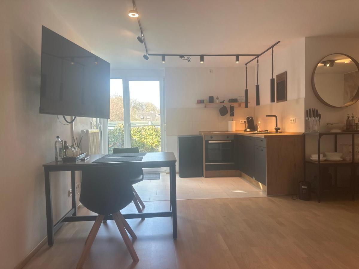 Greenleaf Lappersdorf - Terrasse - A93 Anbindung - Netflix - Stadtnah المظهر الخارجي الصورة